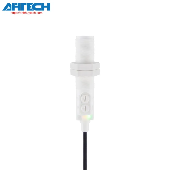 Cảm biến điện dung Ifm kg6015