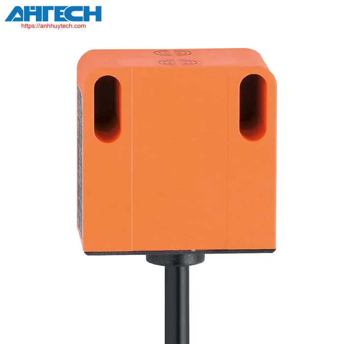 Cảm biến cảm ứng Ifm in0110