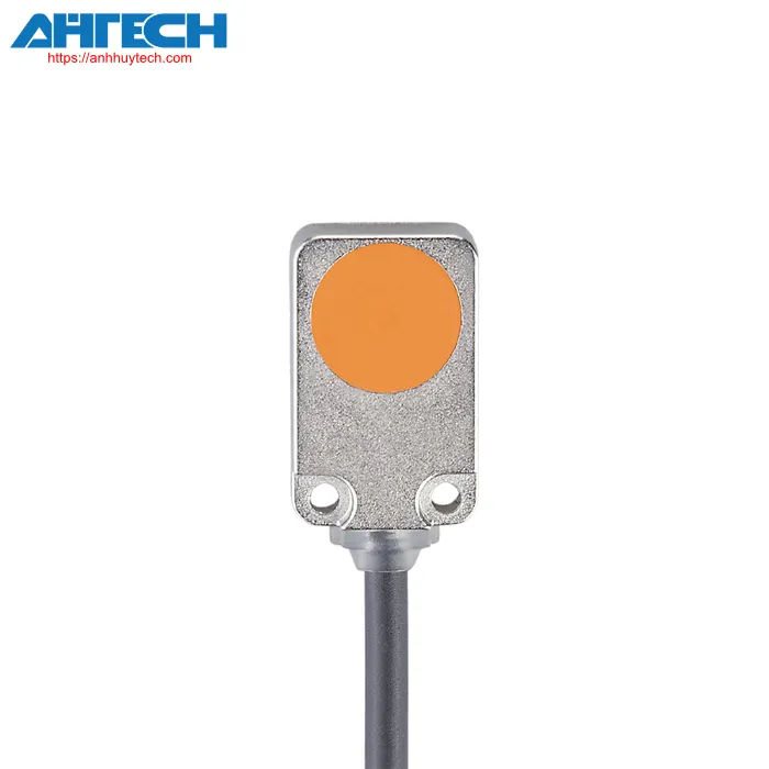 Cảm biến cảm ứng Ifm iq2000